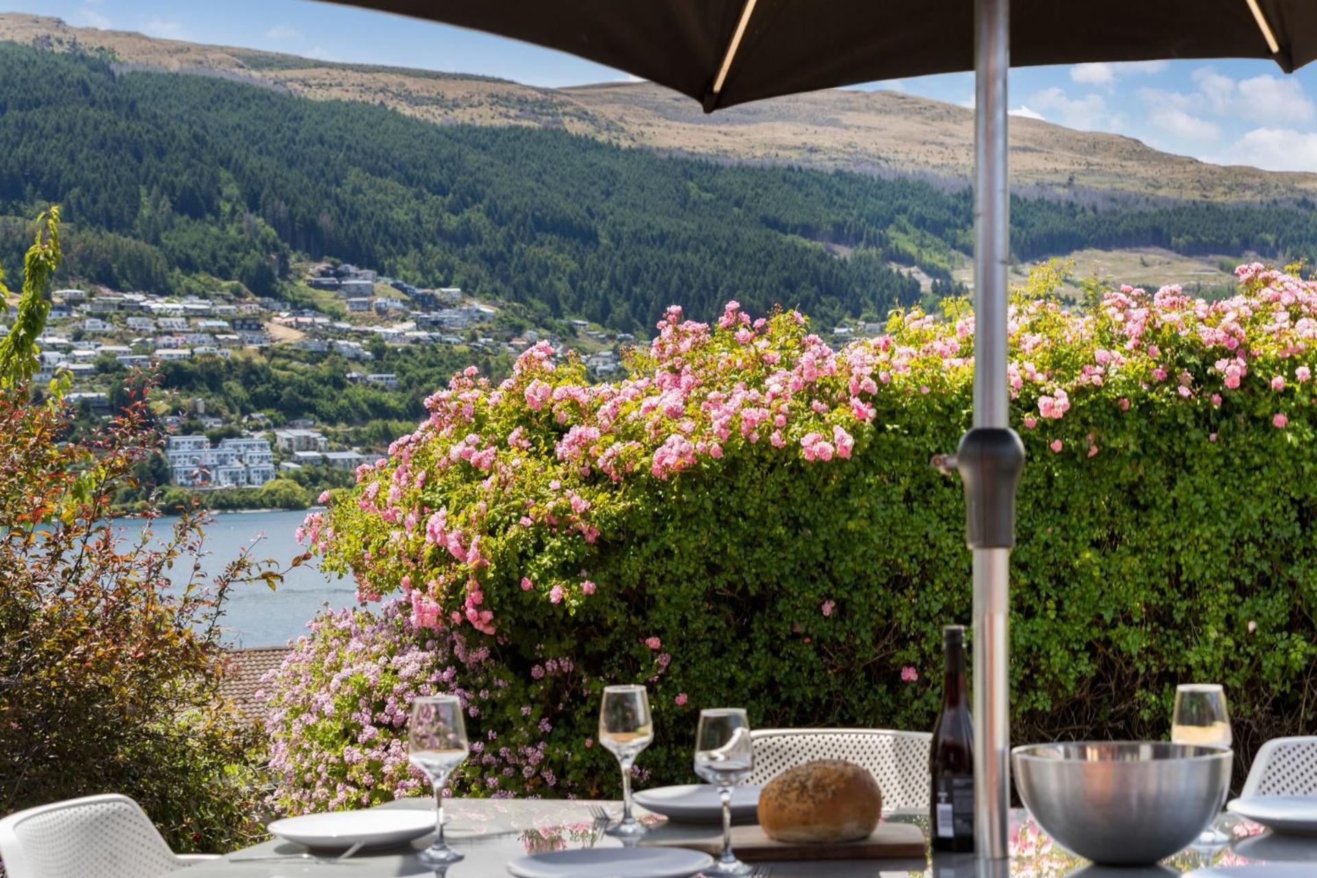 Tranquil Heights Villa Queenstown Ngoại thất bức ảnh